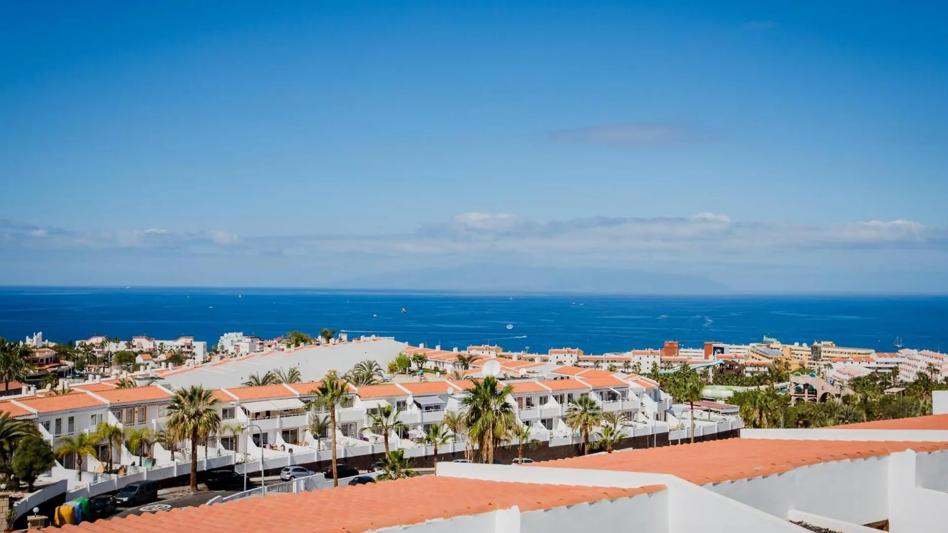 5 Island Village With Wi Fi And Pool Costa Adeje  España